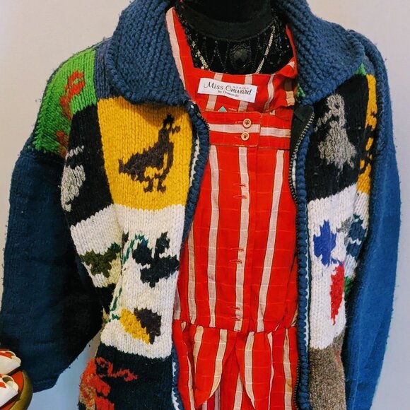 Red Gold Stripe Peplum Vintage Dress Holiday Christmas - Picture 3 of 3